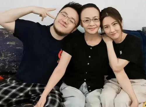 娱乐八卦直播吃瓜的内容是真是假,直播吃瓜,真相还是谣言?