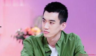 娱乐吃瓜博主前十名是谁,娱乐吃瓜圈，十大热门博主风云榜